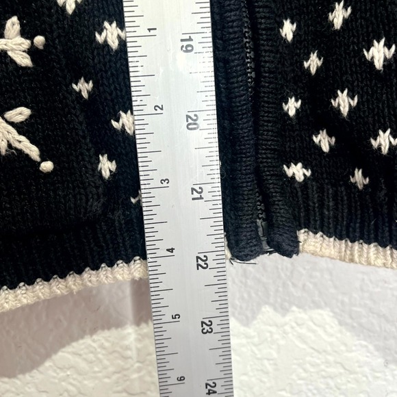 SML Sport Cardigan Sweater Womens Medium Black White Fair Isle Snowflake Zip Up - Picture 9 of 14